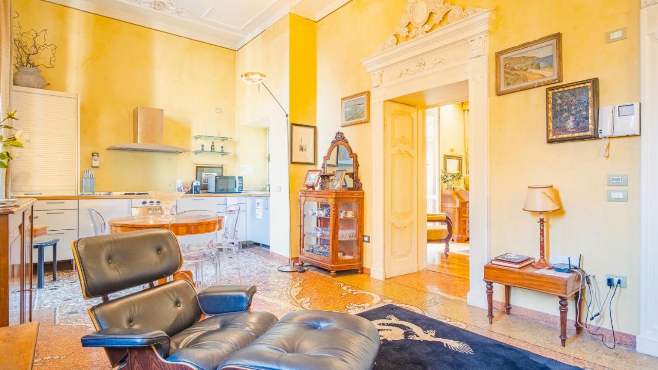 Residenza Dei Signori - Italian Homing Apartment Verona Luaran gambar