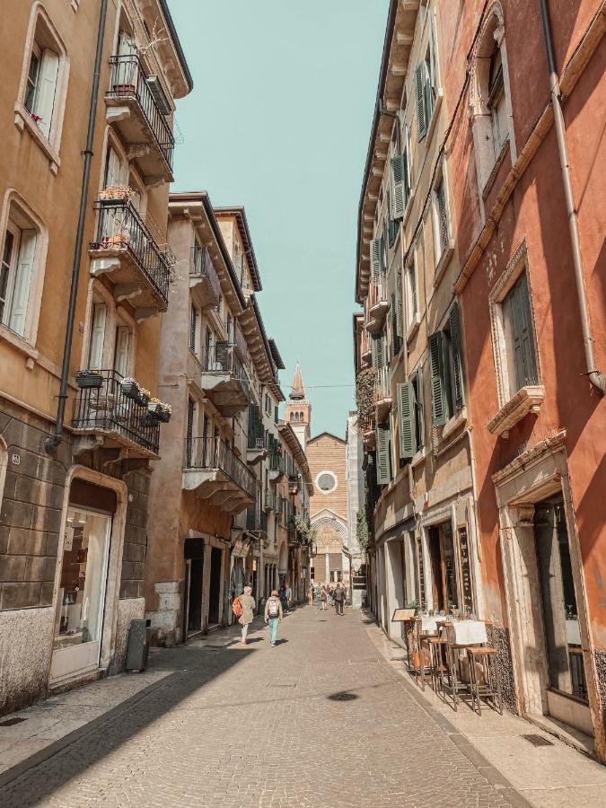 Residenza Dei Signori - Italian Homing Apartment Verona Luaran gambar