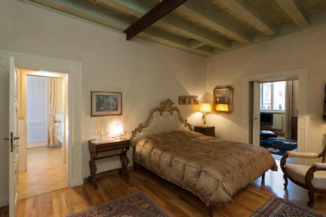 Residenza Dei Signori - Italian Homing Apartment Verona Luaran gambar